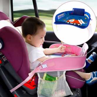 Cestovní stolek pro děti v autosedačce "Hasičský vůz"