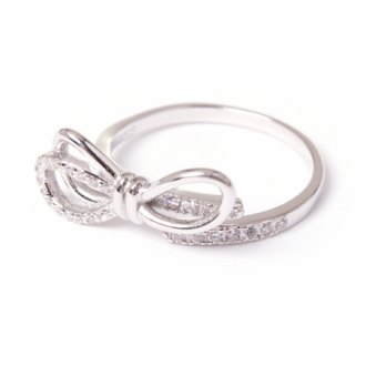 Krásný stříbrný prsten
