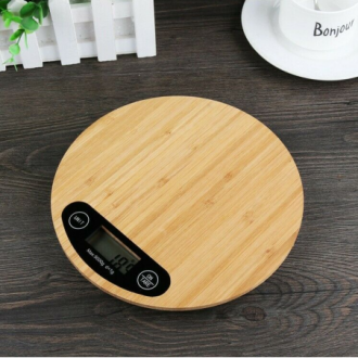 Elektronická dřevěná kuchyňská váha 5 kg bambus